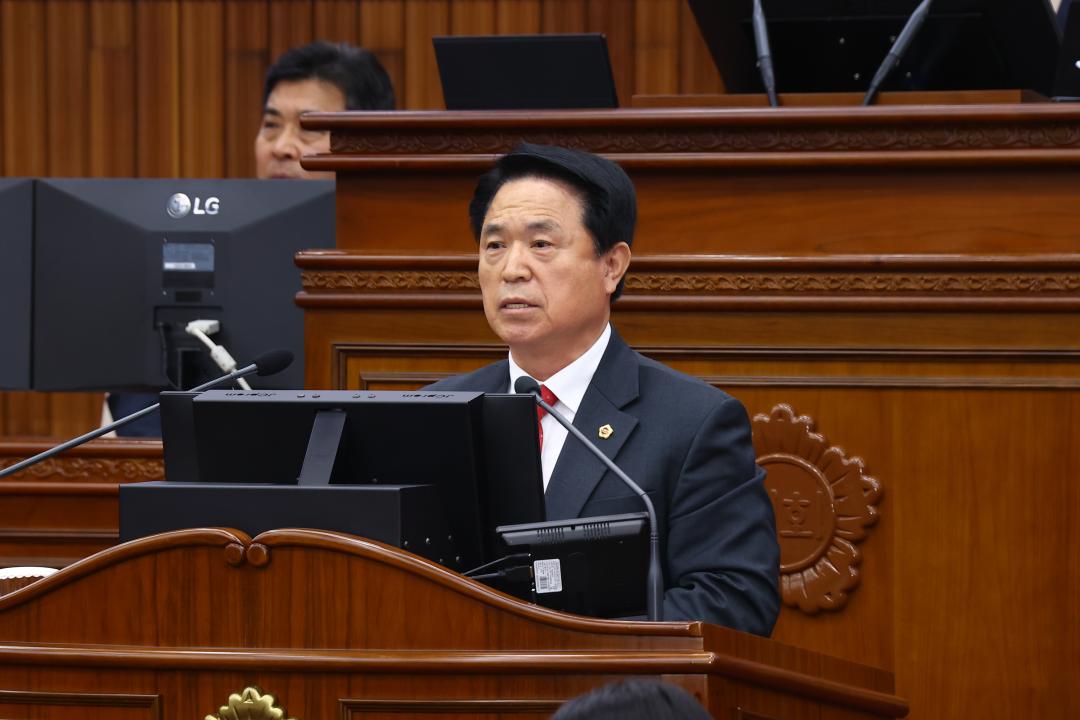 '제343회 제2차 본회의' 게시글의 사진(44) '2026-02-12 제343회 제2차 본회의 (44) 5분자유발언 원제용의원.jpg'