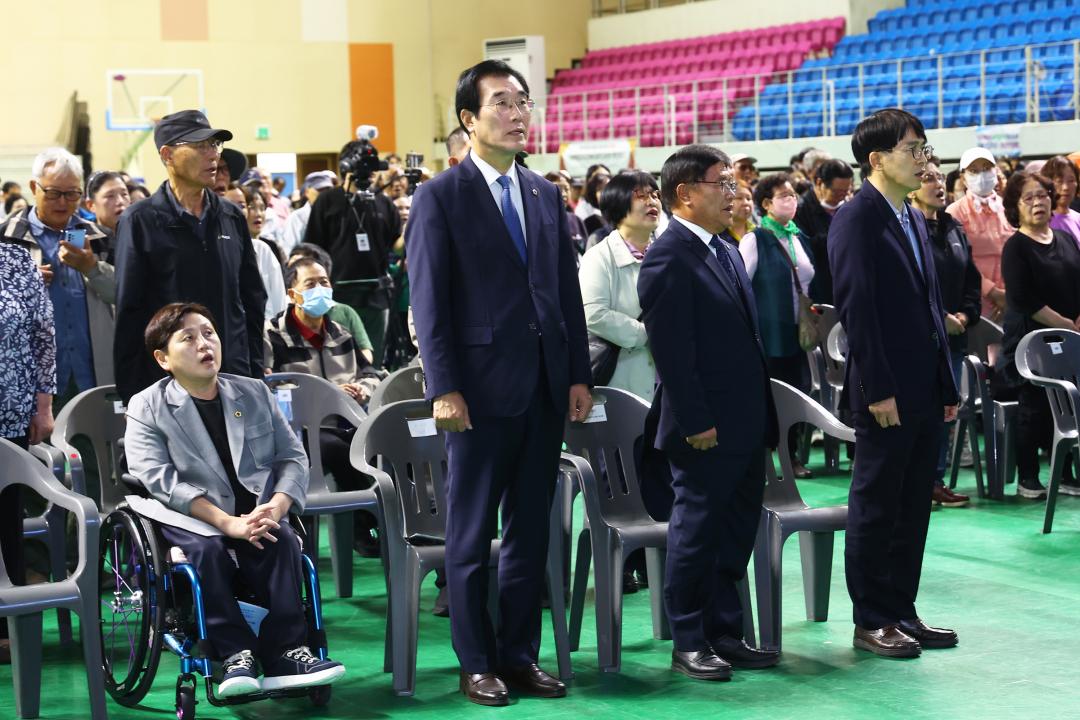 '제47회 흰지팡이의날 기념 강원특별자치도 시각장애인복지대회' 게시글의 사진(9) '2026-10-01 제47회 흰지팡이의날 기념 강원특별자치도 시각장애인복지대회 (9).jpg'