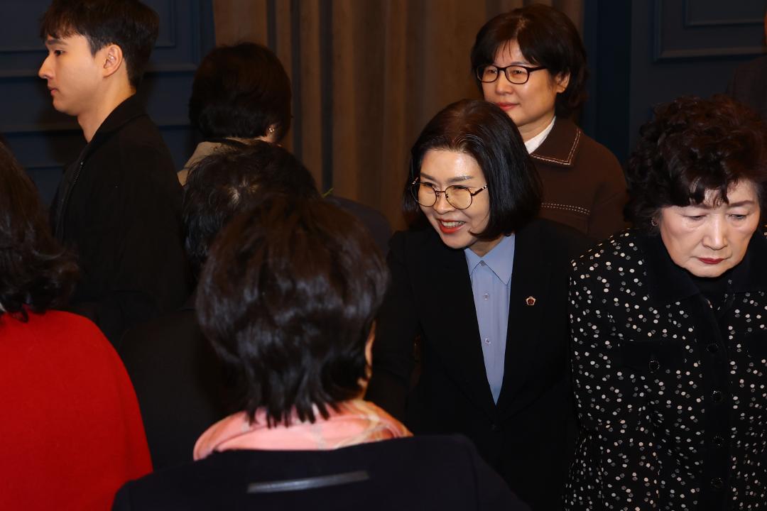 '강원특별자치도여성단체협의회 회장이취임식' 게시글의 사진(6) '2026-02-23 강원특별자치도여성단체협의회 회장이취임식 (2).jpg'