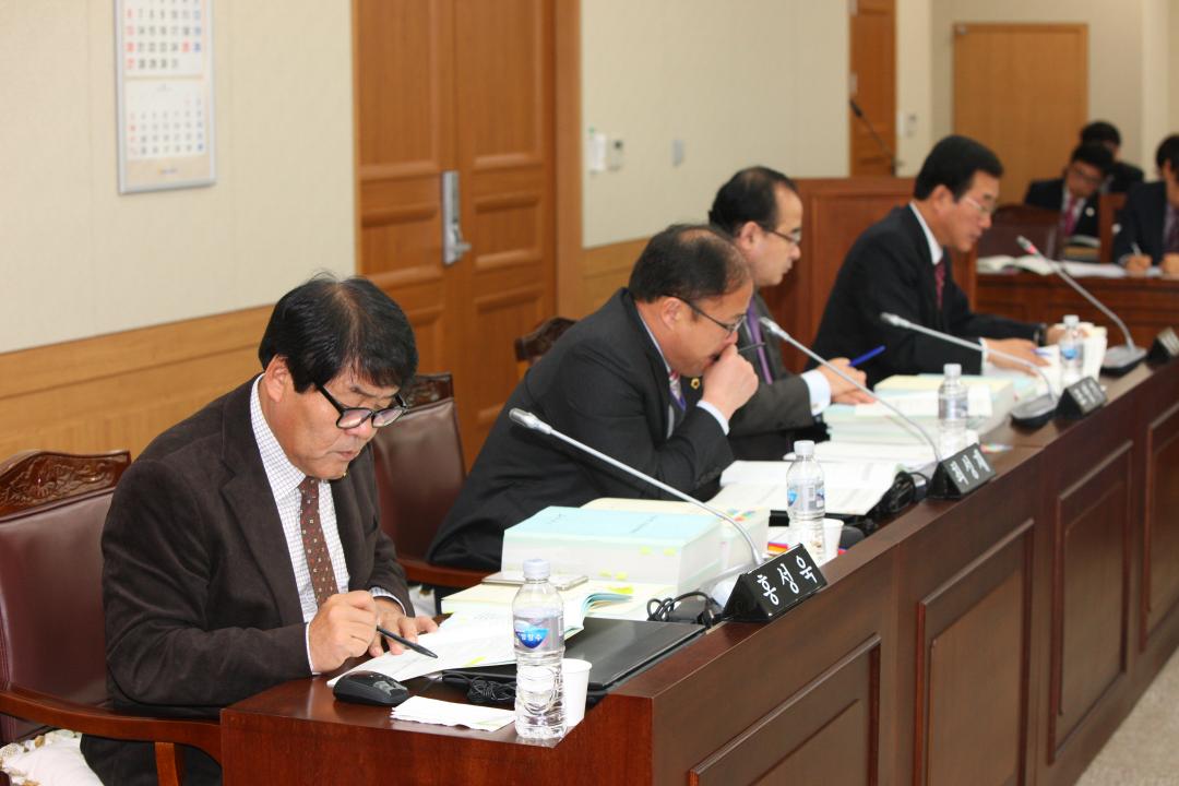 '제251회 제6차 경제건설위원회' 게시글의 사진(13) '2015-12-01 제251회 제6차 경제건설위원회 (13).JPG'