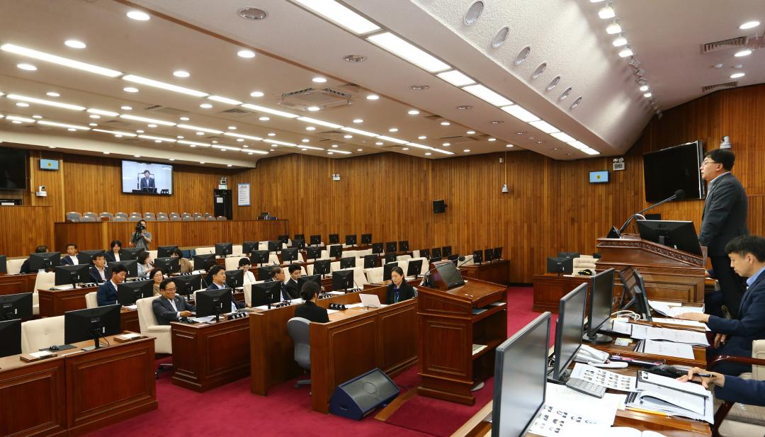 '2023-07-10 제321회 제1차 예산결산특별위원회' 게시글의 사진(15) '2023-07-10 제321회 제1차 예산결산특별위원회 (15).jpg'