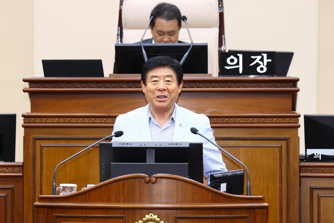 '제339회 제2차 본회의' 게시글의 사진(46) '2025-07-17 제339회 제2차 본회의 (46) 5분자유발언 김기철의원.jpg'