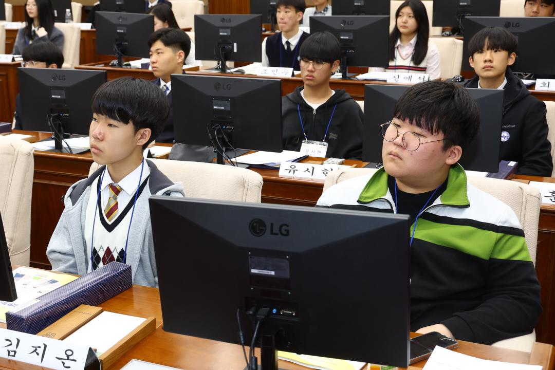 '2026 강원 청소년도의회' 게시글의 사진(160) '2026-04-10 2026 강원 청소년도의회 (160).jpg'