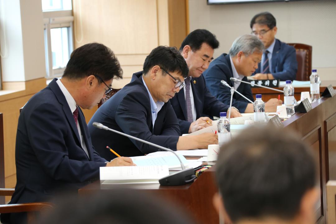 '제283회 제3차 농림수산위원회' 게시글의 사진(9) '2019-07-08 제283회 제3차 농림수산위원회 (9).JPG'