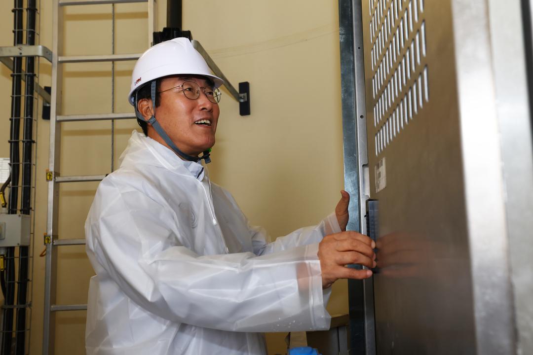 '제339회 경제산업위원회 현지시찰' 게시글의 사진(24) '2025-07-14 제339회 경제산업위원회 현지시찰(태백가덕산 풍력발전) (24).jpg'