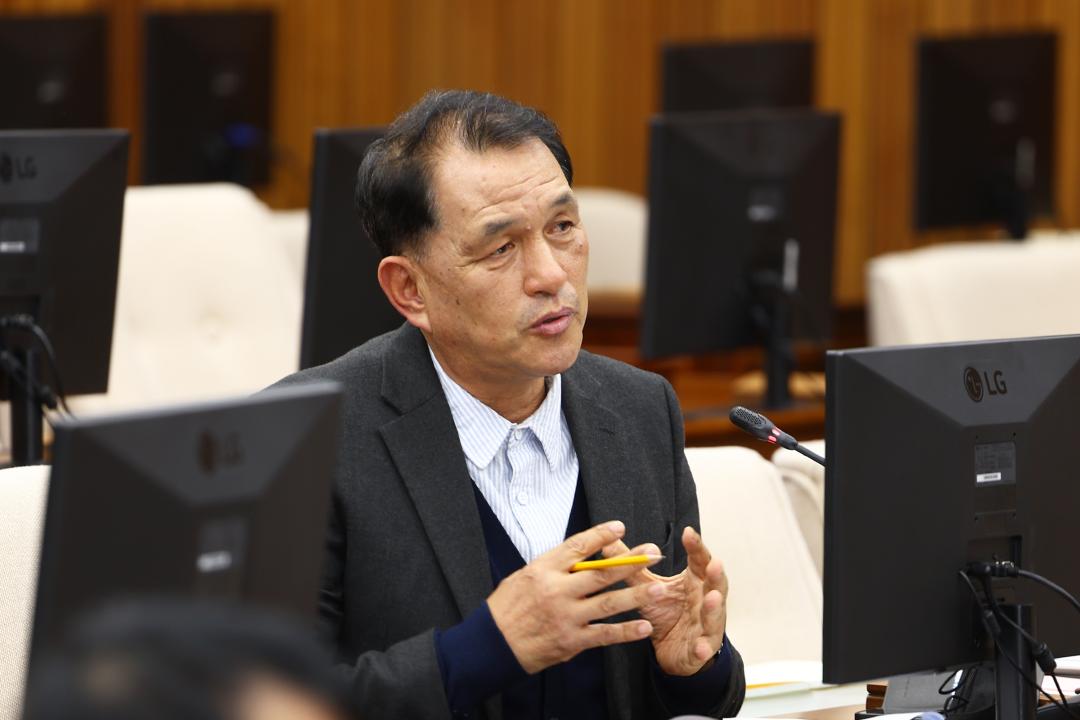 '제342회 제3차 예산결산특별위원회' 게시글의 사진(16) '2025-12-03 제342회 제3차 예산결산특별위원회 (17).jpg'