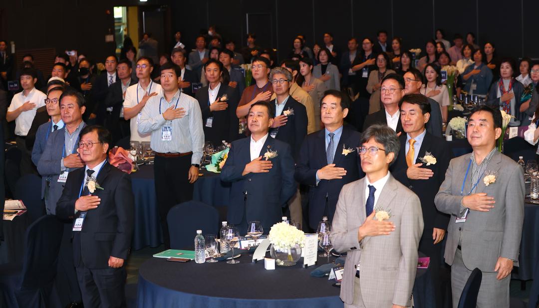 '2025 강원이코노믹서밋' 게시글의 사진(8) '2025-09-25 2025 강원이코노믹서밋 (8).jpg'