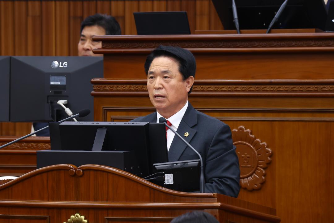 '제343회 제2차 본회의' 게시글의 사진(45) '2026-02-12 제343회 제2차 본회의 (45) 5분자유발언 원제용의원.jpg'