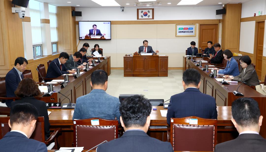 '제345회 제1차 의회운영위원회' 게시글의 사진(2) '2026-04-27 제345회 제1차 의회운영위원회 (11).jpg'