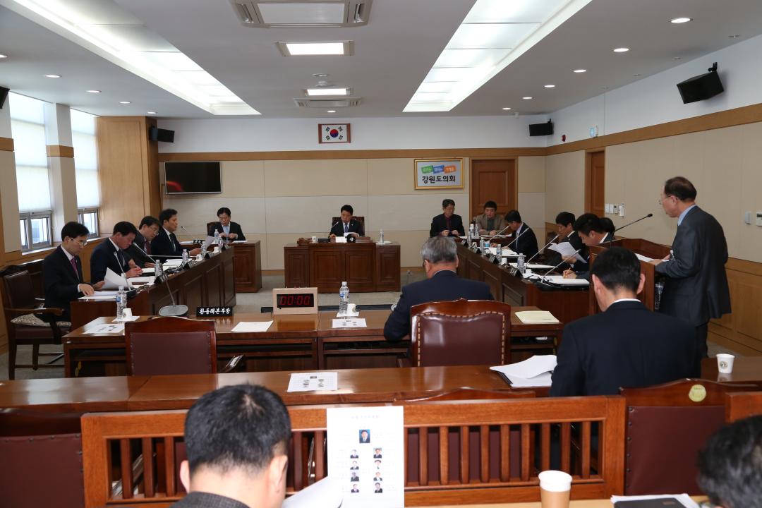 '제253회 제2차 농림수산위원회' 게시글의 사진(1) '2016-03-09 제253회 제2차 농림수산위원회 (1).JPG'