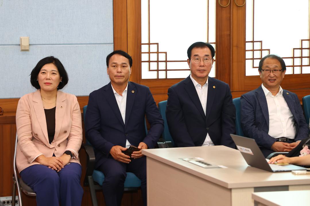 '제2경춘국도 사업계획 적정성 재검토 통과 기자회견' 게시글의 사진(9) '2025-08-20 제2경춘국도 사업계획 적정성 재검토 통과 기자회견 (8).jpg'