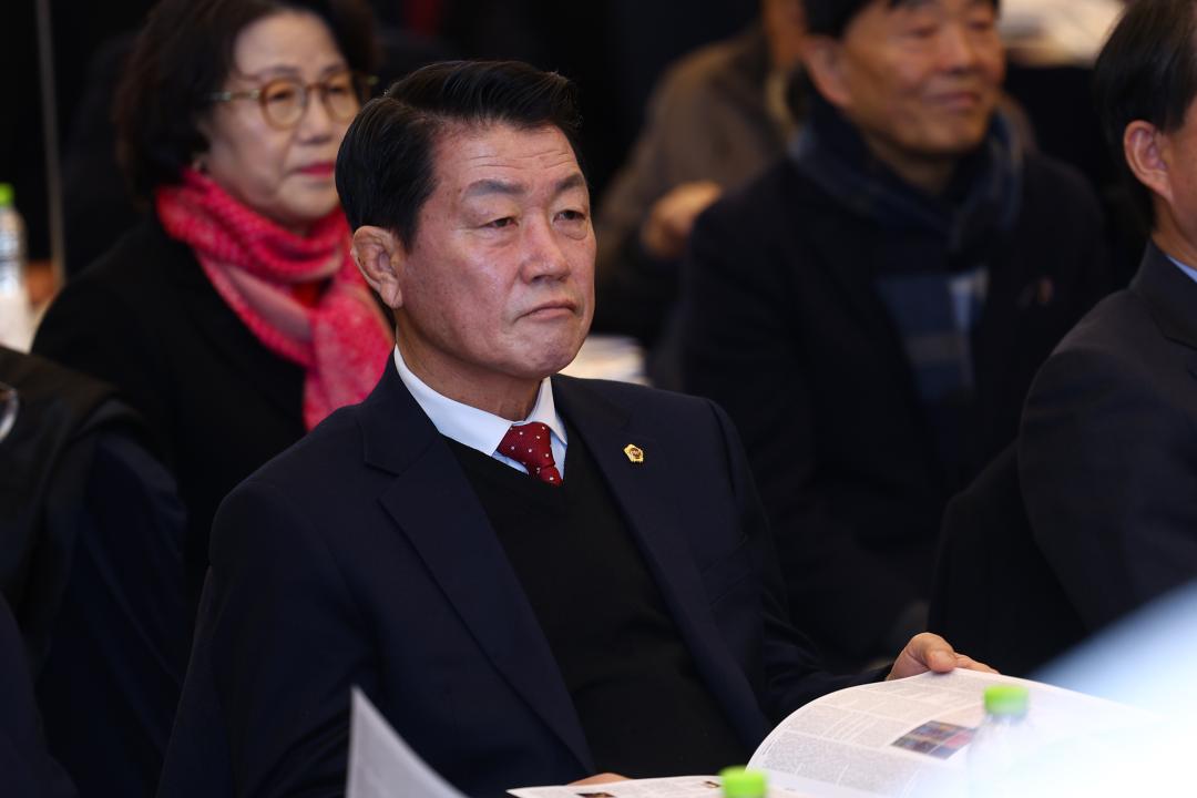 '강원특별자치도 문화예술인 신년교례회, 강원일보 신춘문예 시상식' 게시글의 사진(13) '2026-01-14 강원특별자치도 문화예술인 신년교례회, 강원일보 신춘문예 시상식 (13).jpg'