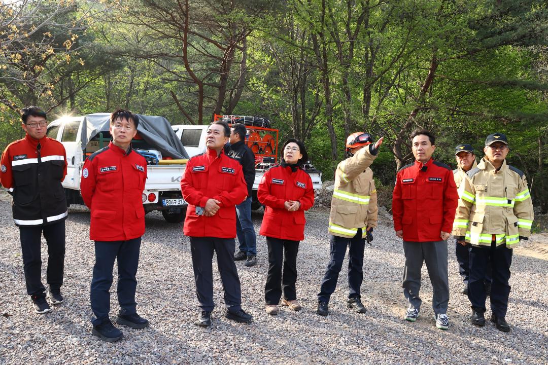 '인제군 산불현장 방문' 게시글의 사진(34) '2025-04-27 인제군 산불현장 방문 (35).jpg'
