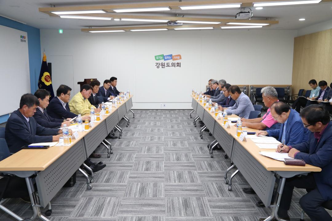 '강원도 축산단체 간담회' 게시글의 사진(1) '2016-09-06 강원도 축산단체 간담회 (1).JPG'