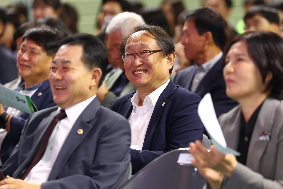 '제24회 강원특별자치도 사회복지사 대회' 게시글의 사진(18) '2025-09-30 제24회 강원특별자치도 사회복지사 대회 (18).jpg'