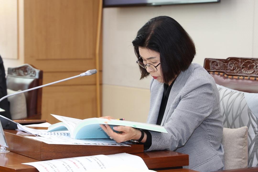 '제337회 제3차 농림수산위원회' 게시글의 사진(10) '2025-05-13 제337회 제3차 농림수산위원회 (10).jpg'