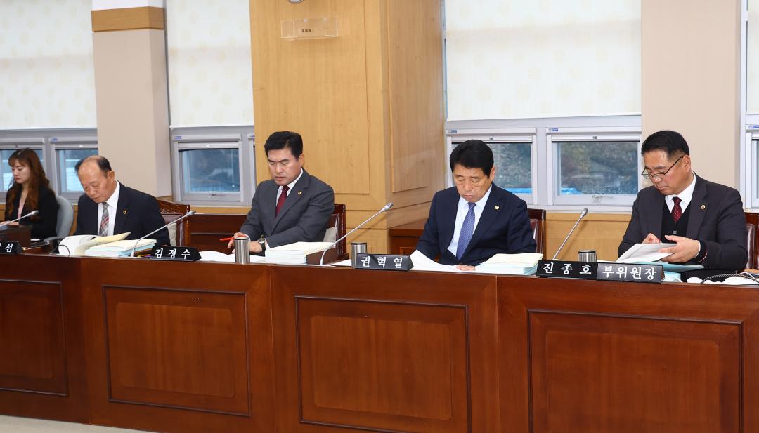 '제342회 제5차 농림수산위원회' 게시글의 사진(8) '2025-11-25 제342회 제5차 농림수산위원회 (8).jpg'