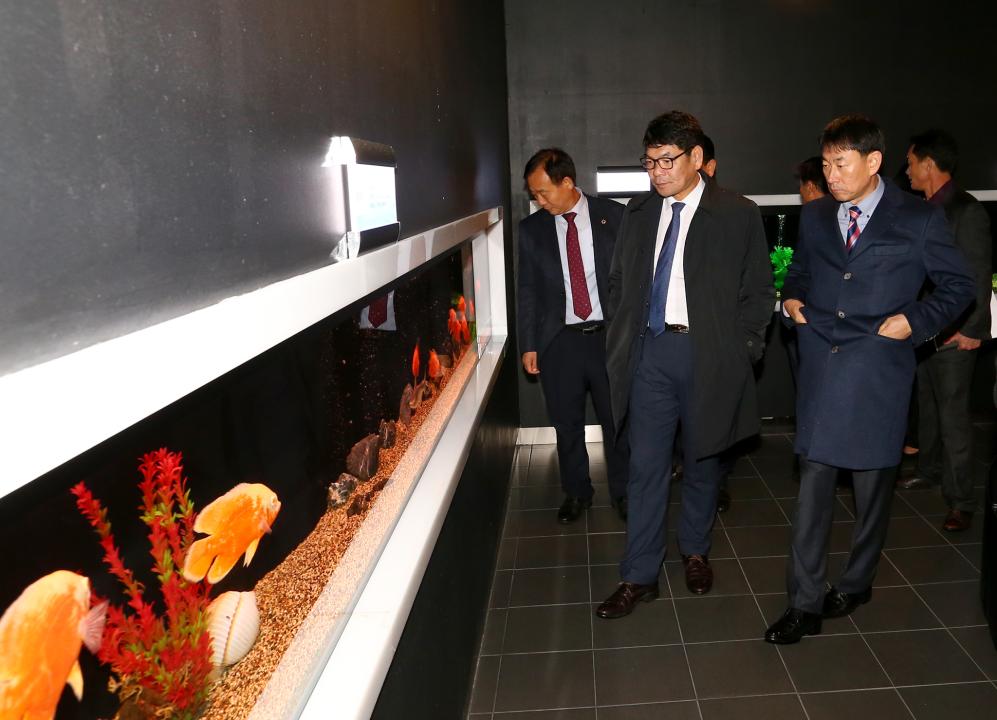 '제286회 농림수산위원회 현지시찰(내수면자원센터)' 게시글의 사진(15) '2019-11-15 제286회 농림수산위원회 현지시찰(내수면자원센터) (15).jpg'