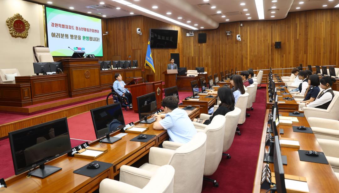 '2026 강원특별자치도 청소년 정책전달식' 게시글의 사진(14) '2026-08-25 2026 강원특별자치도 청소년 정책전달식 (26).jpg'