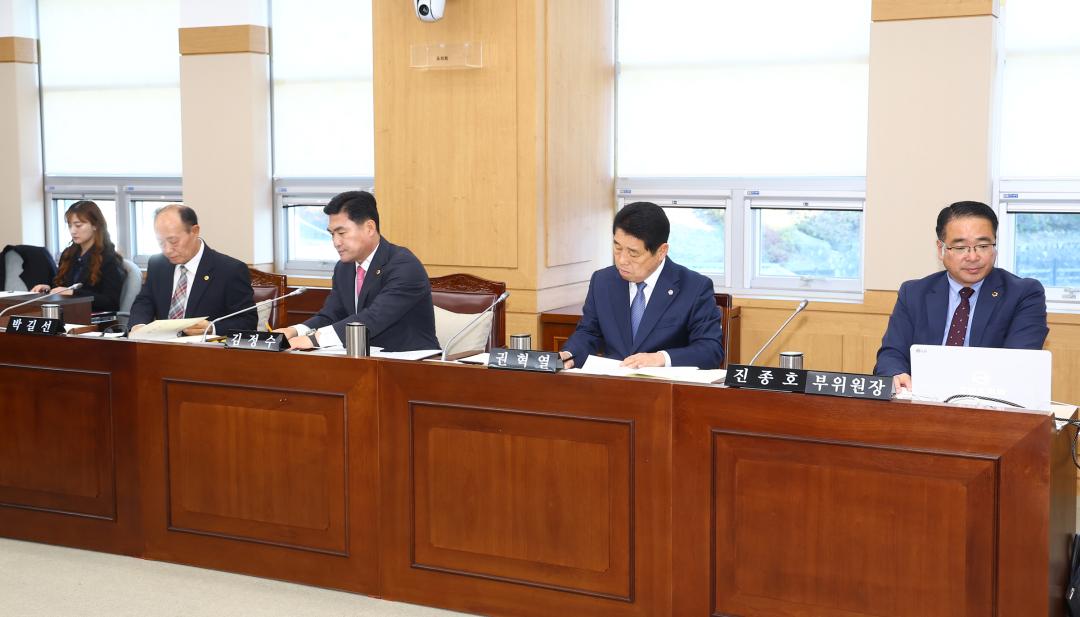 '2025년도 농림수산위원회 행정사무감사(농업기술원)' 게시글의 사진(15) '2025-11-12 2025년도 농림수산위원회 행정사무감사(농업기술원) (15).jpg'
