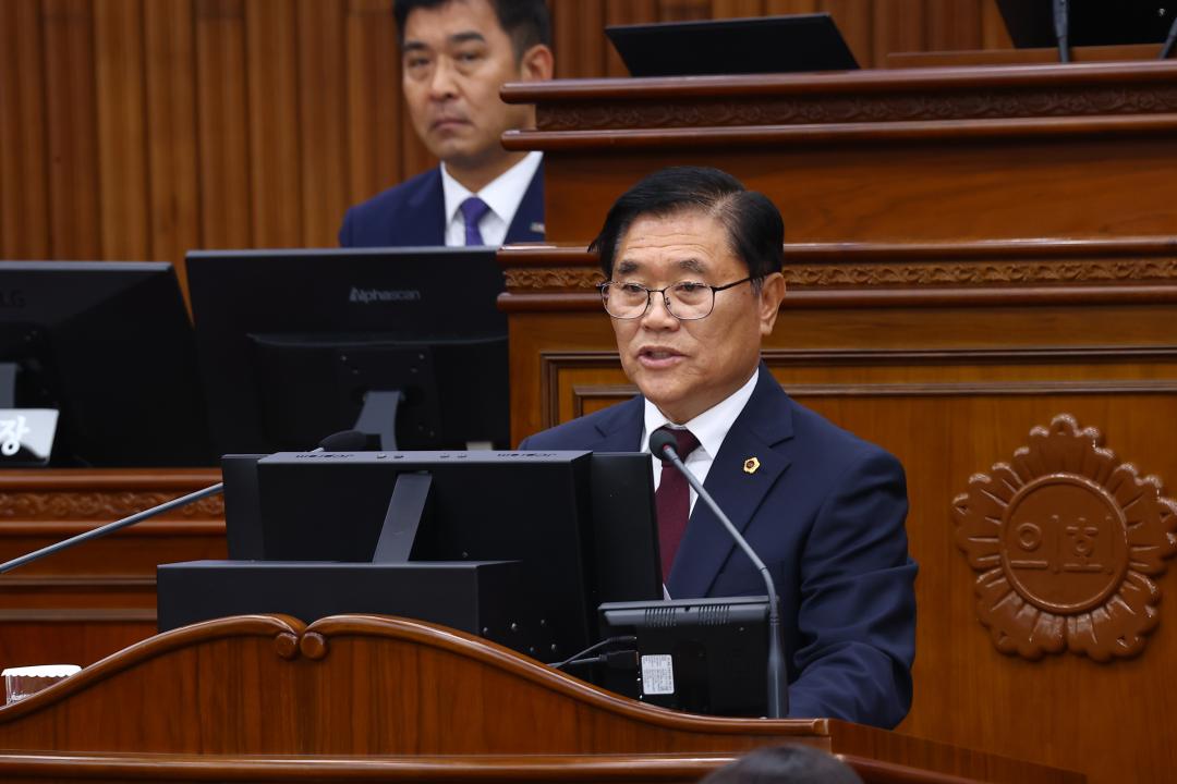'제337회 제2차 본회의' 게시글의 사진(45) '2025-05-21 제337회 제2차 본회의 (45) 5분자유발언 홍성기의원.jpg'