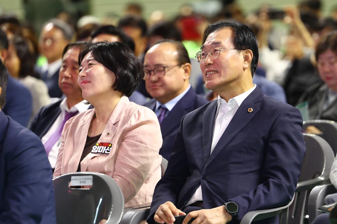 '제24회 강원특별자치도 사회복지사 대회' 게시글의 사진(20) '2025-09-30 제24회 강원특별자치도 사회복지사 대회 (20).jpg'