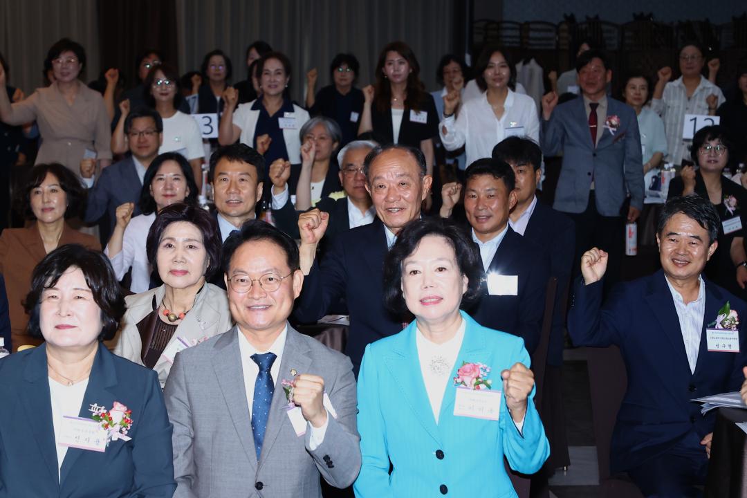 '제26회 강원여성경제인대회 창립 27주년 기념식' 게시글의 사진(9) '2026-07-15 제26회 강원여성경제인대회 창립 27주년 기념식 (9).jpg'
