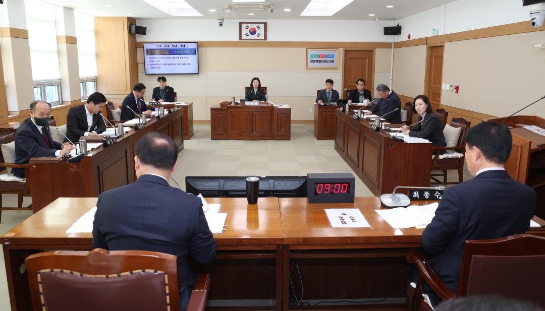 '제335회 제2차 농림수산위원회' 게시글의 사진(1) '2025-03-07 제335회 제2차 농림수산위원회 (1).jpg'