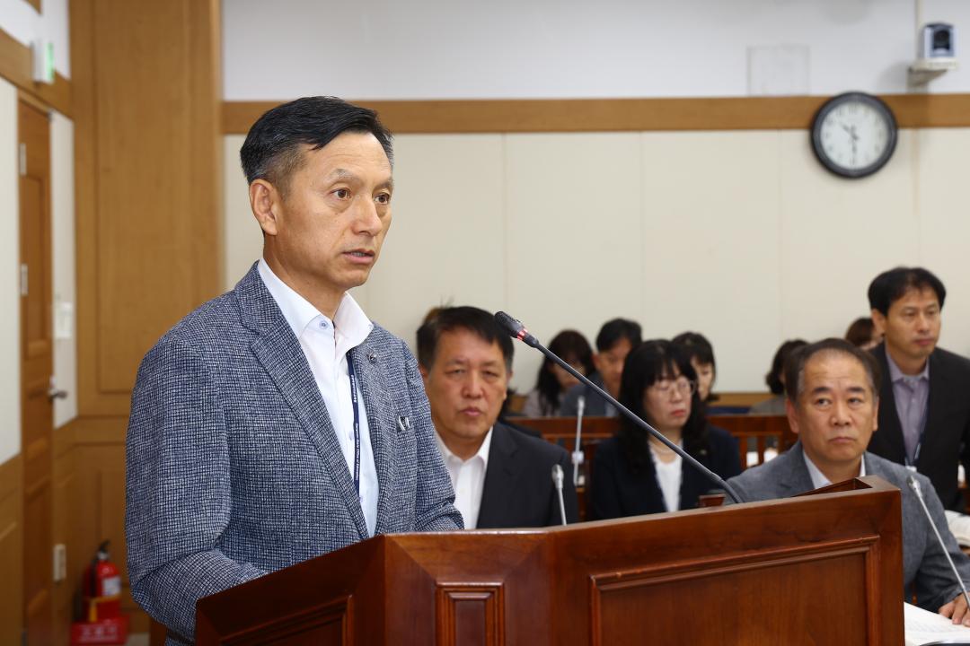 '제339회 제4차 교육위원회' 게시글의 사진(5) '2025-07-16 제339회 제4차 교육위원회 (4).jpg'
