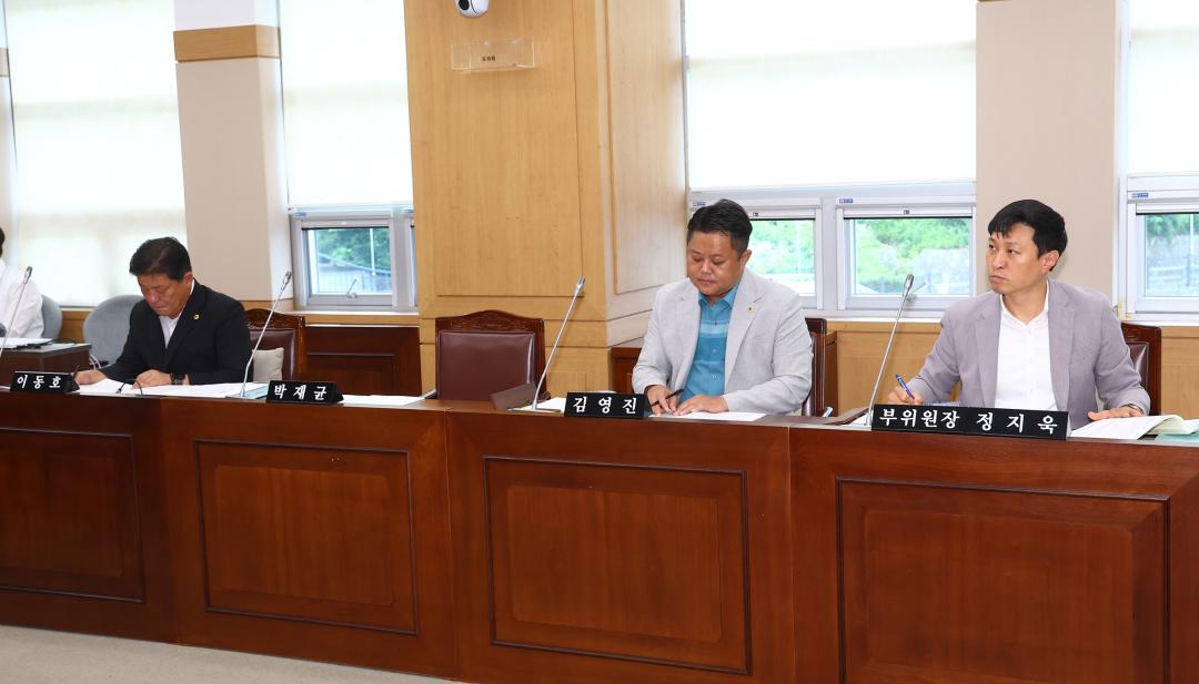 '제347회 제5차 농림수산위원회' 게시글의 사진(4) '2026-07-14 제347회 제5차 농림수산위원회 (2).jpg'