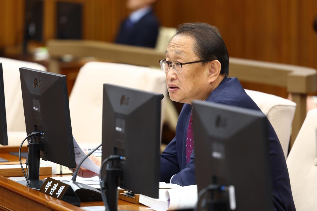 '제344회 제1차 예산결산특별위원회' 게시글의 사진(41) '2026-04-01 제344회 제1차 예산결산특별위원회 (41).jpg'