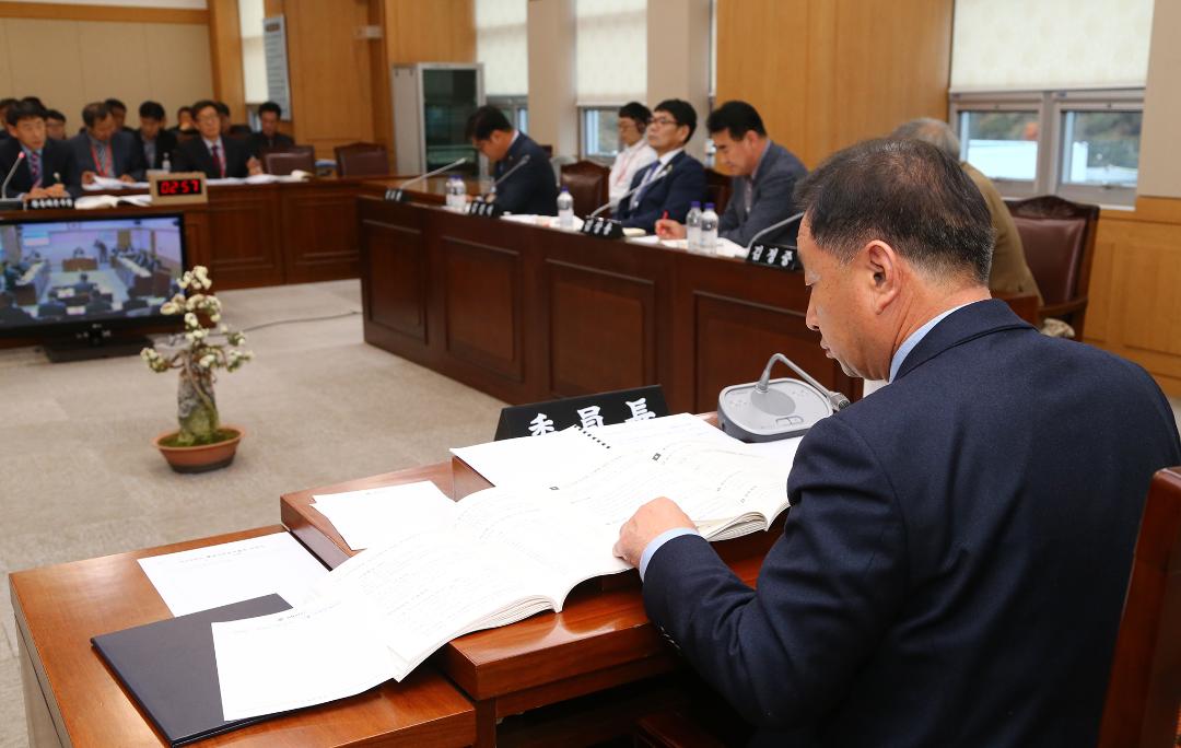 '2019년도 농림수산위원회 행정사무감사(환동해본부)' 게시글의 사진(29) '2019-11-15 2019년도 농림수산위원회 행정사무감사(환동해본부) (29).jpg'