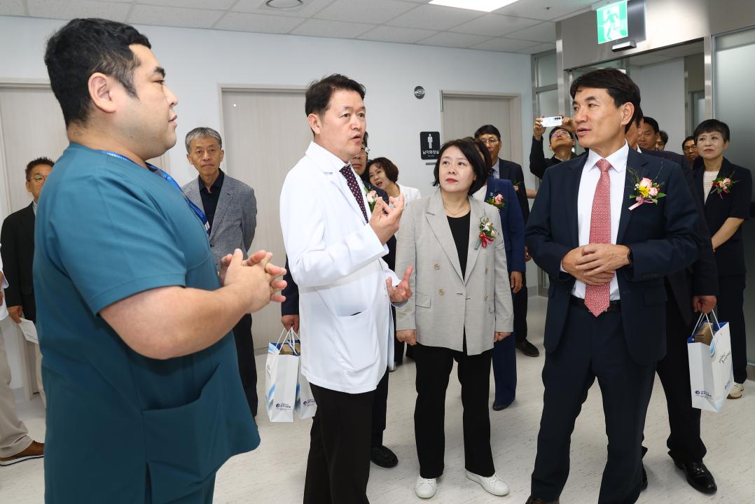 '원주강원권 공공어린이재활의료센터 준공식' 게시글의 사진(16) '2025-09-23 원주강원권 공공어린이재활의료센터 준공식 (16).jpg'