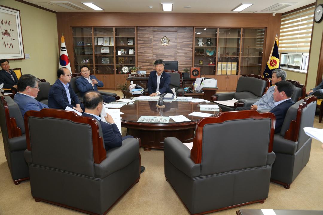 '제264회 의정대표협의회' 게시글의 사진(1) '2017-05-16 제264회 의정대표협의회 (1).JPG'