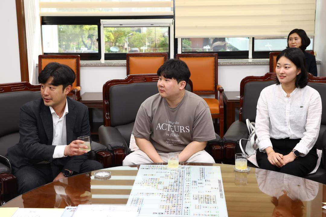 '강릉,춘천 커피협회 간담회' 게시글의 사진(11) '2025-05-08 강릉,춘천 커피협회 간담회 (11).jpg'