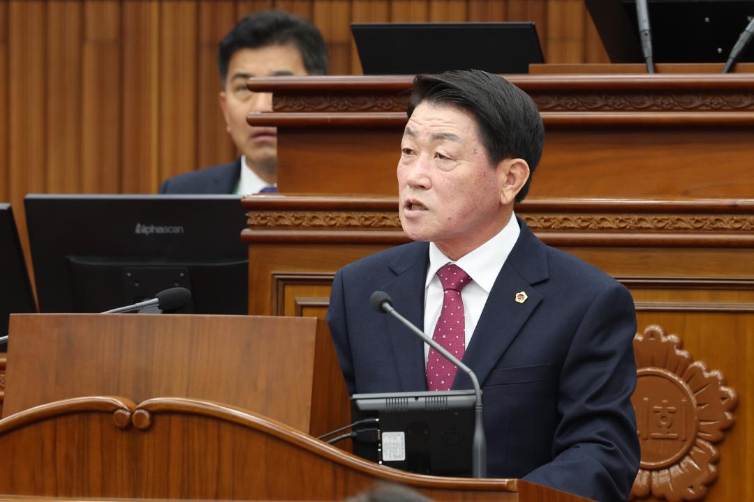 '제335회 제5차 본회의' 게시글의 사진(82) '2025-03-14 제335회 제5차 본회의 (82) 5분자유발언 김용복의원.jpg'