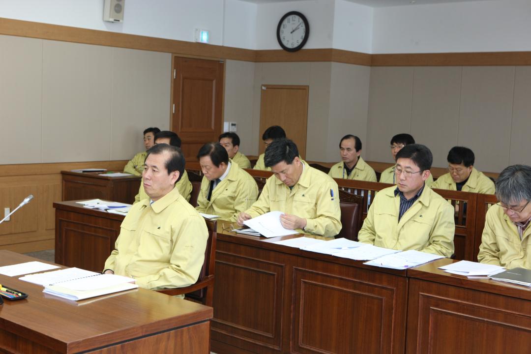 '206회 제7차 농림수산위원회' 게시글의 사진(15) '2011-01-28 206회 제7차 농림수산위원회 (15).jpg'