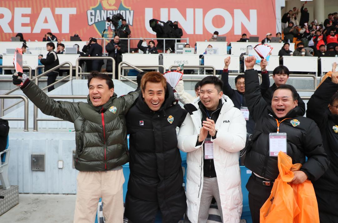 '강원FC 정규리그 홈경기 참관' 게시글의 사진(6) '2025-04-12 강원FC 정규리그 홈경기 참관 (6).jpg'