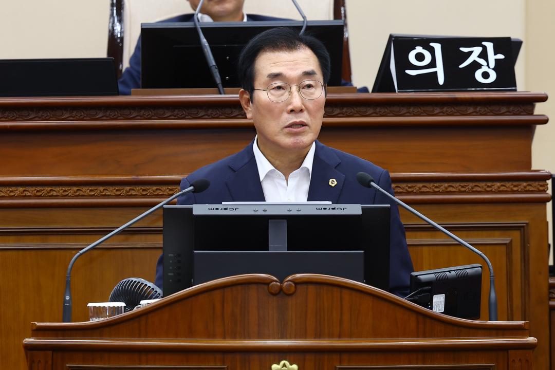 '제339회 제1차 본회의' 게시글의 사진(51) '2025-07-08 제339회 제1차 본회의 (51) 5분 자유발언 정재웅의원.jpg'