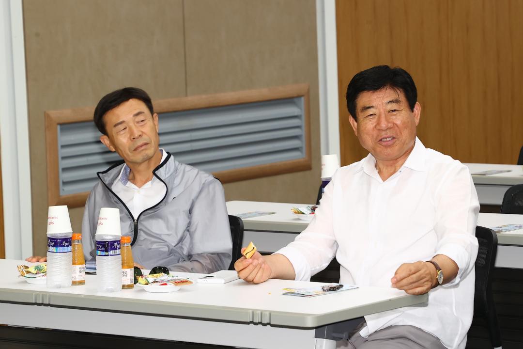 '폐광지역개발지원 특별위원회 현지시찰' 게시글의 사진(12) '2025-08-18 폐광지역개발지원 특별위원회 현지시찰(문경석탄박물관) (13).jpg'