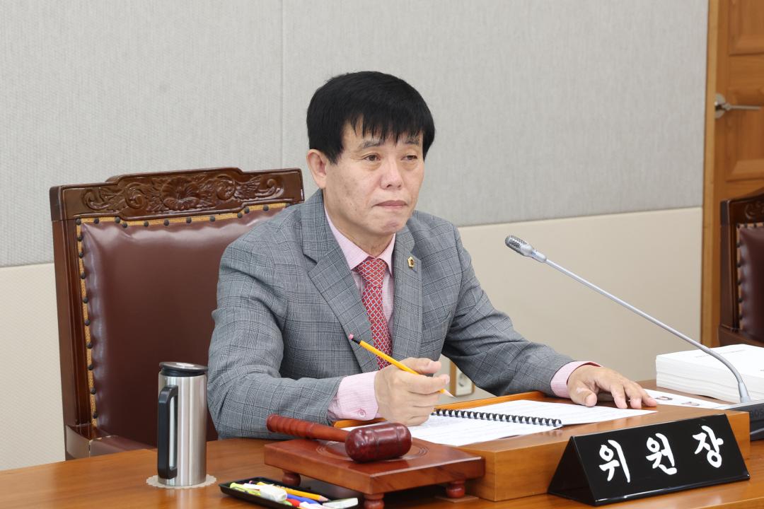 '제336회 제3차 교육위원회' 게시글의 사진(6) '2025-04-11 제336회 제3차 교육위원회 (5).jpg'