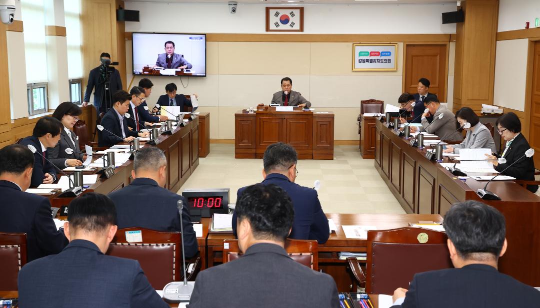 '제337회 제1차 의회운영위원회' 게시글의 사진(25) '2025-05-08 제337회 제1차 의회운영위원회 (25).jpg'