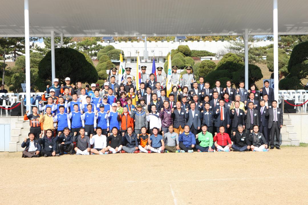 '제17회 강원도 민관군 친선축구대회' 게시글의 사진(12) '2015-11-04 제17회 강원도 민관군 친선축구대회 (12).jpg'