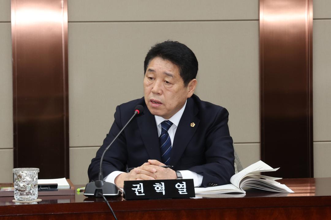 '제334회 제3차 농림수산위원회' 게시글의 사진(21) '2025-02-07 제334회 제3차 농림수산위원회 (20).jpg'