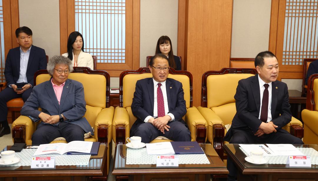 '2025회계연도 결산검사위원 위촉식 및 간담회' 게시글의 사진(32) '2026-04-16 2025회계연도 결산검사위원 위촉식 및 간담회 (34).jpg'