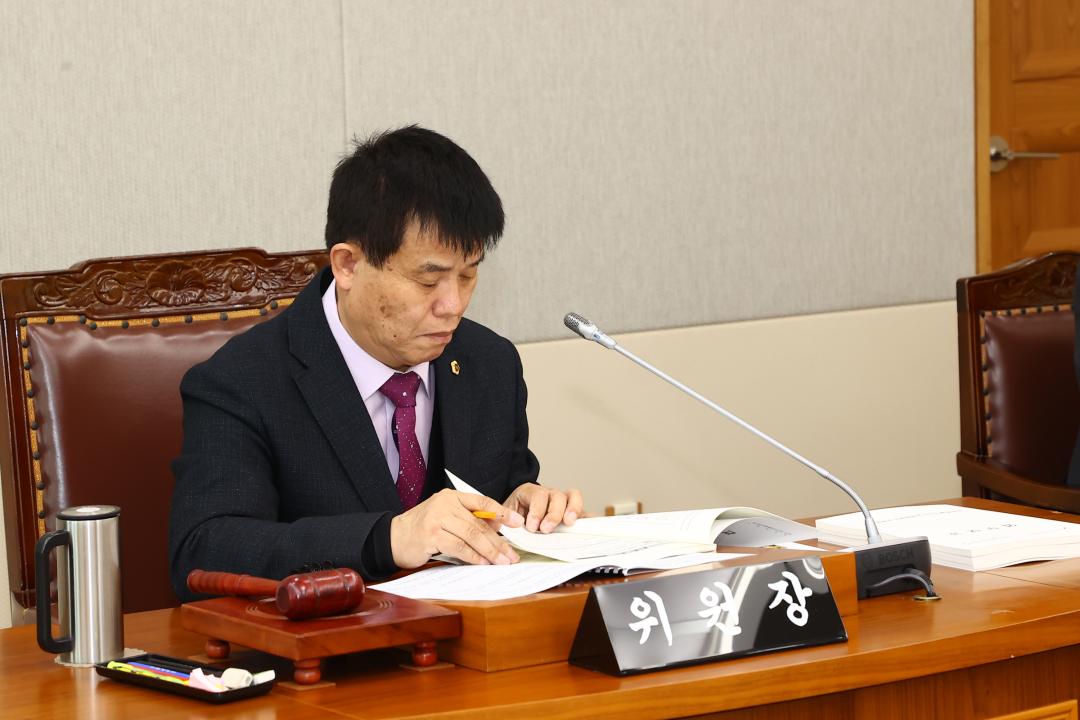 '제335회 제2차 교육위원회' 게시글의 사진(13) '2025-03-07 제335회 제2차 교육위원회 (13).jpg'