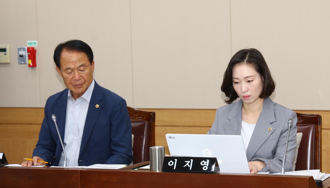 '제341회 제1차 농림수산위원회' 게시글의 사진(7) '2025-10-14 제341회 제1차 농림수산위원회 (7).jpg'