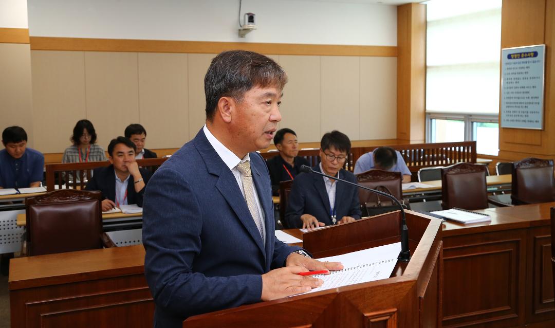 '제284회 제1차 농림수산위원회' 게시글의 사진(3) '2019-09-04 제284회 제1차 농림수산위원회 (3).jpg'