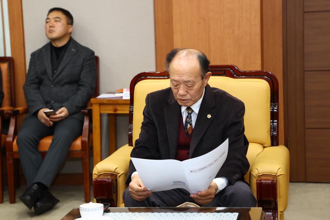 '베트남 디엔비엔성 대표단 강원특별자치도의회 내방' 게시글의 사진(26) '2025-12-30 베트남 디엔비엔성 대표단 강원특별자치도의회 내방 (27).jpg'