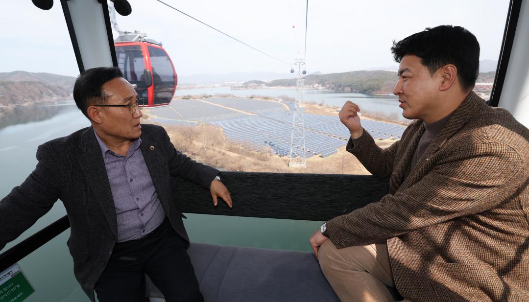 '제335회 기획행정위원회 현장확인(붕어섬)' 게시글의 사진(12) '2025-03-13 제335회 기획행정위원회 현장확인(붕어섬) (12).jpg'